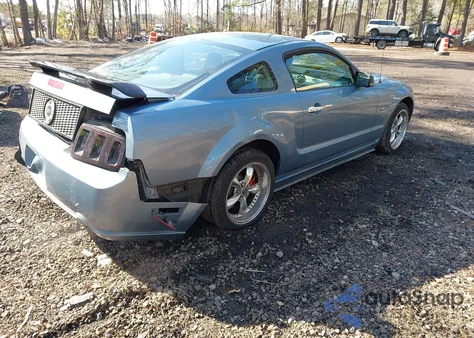 2005 Ford Mustang Gt Deluxe/Gt Premium из США, поврежденный, VIN 1ZVFT82H255212408